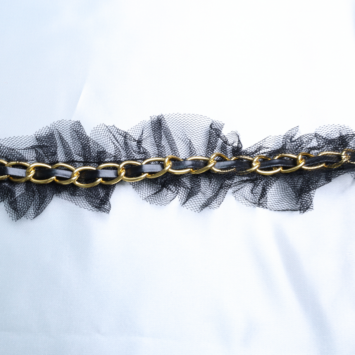 Black Ruffled Mesh Chain Trim – 2" / 8 Yards