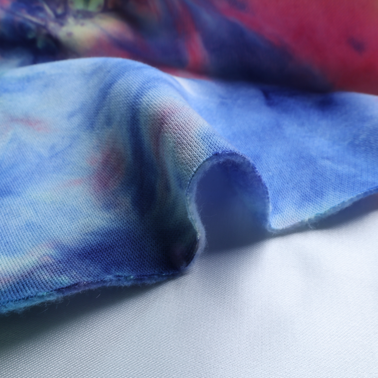 Tie-Dye Print Fleece Fabric – By the Yard