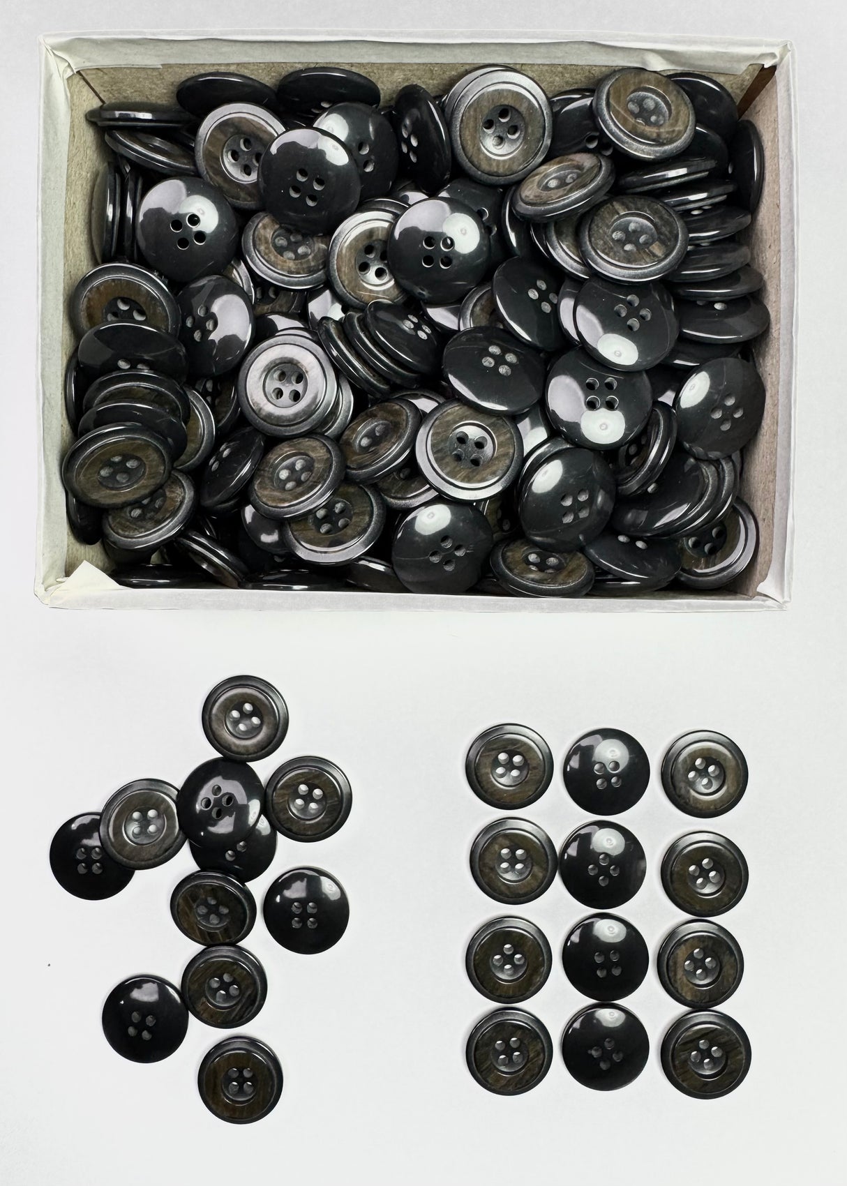 Button, Plastic Resin, RENO Italy, 32L(13/16"), 2 Gross Box, for Sewing & Craft, Art & Deco