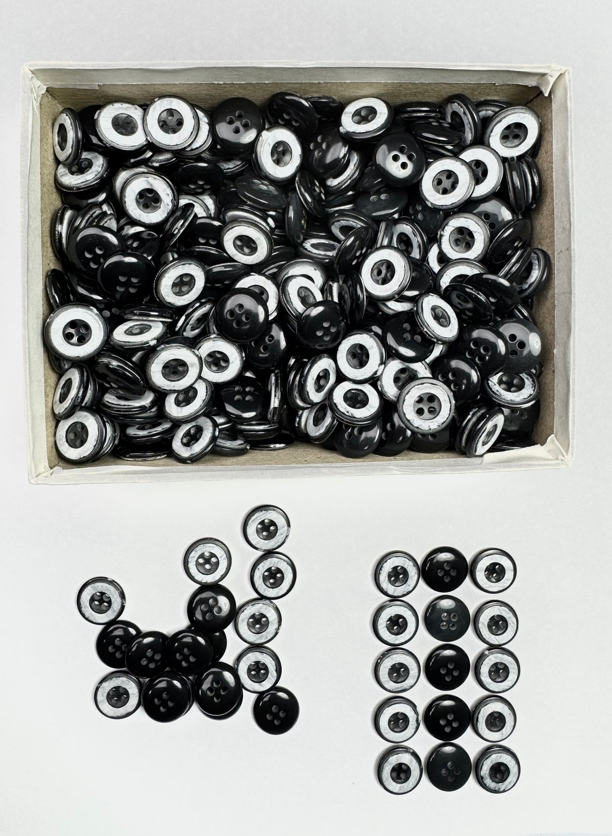 Button, Plastic Resin, RENO Italy, 24L(5/8"), 4 Gross Box, for Sewing & Craft, Art & Deco