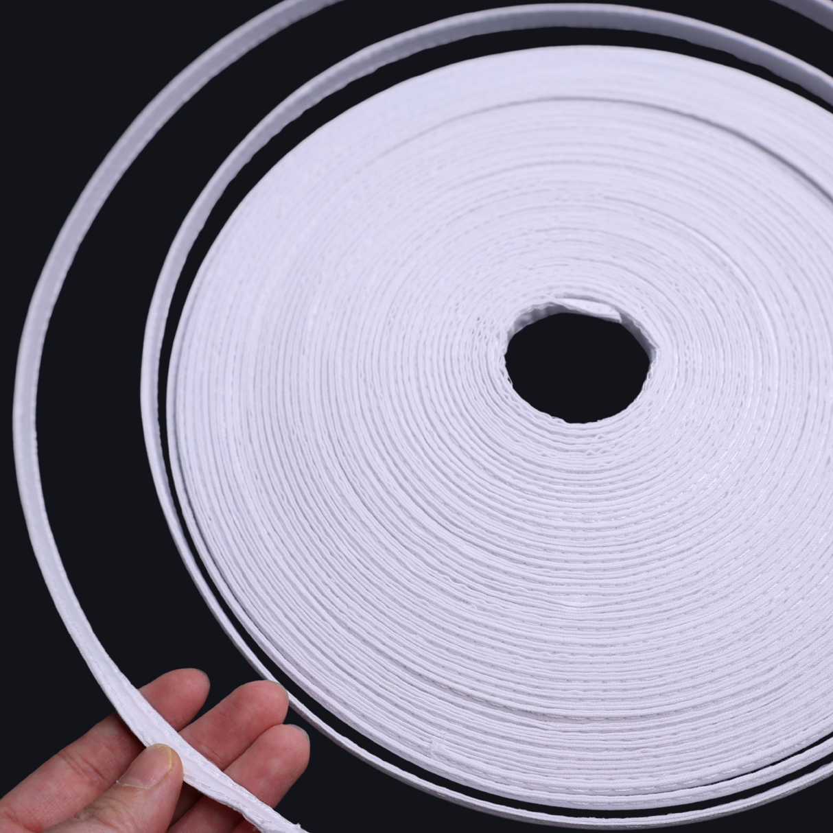 Plastic Boning – Fabric Covered (1/2 Inch, 22 Yards, 2 Colors: White/Black)