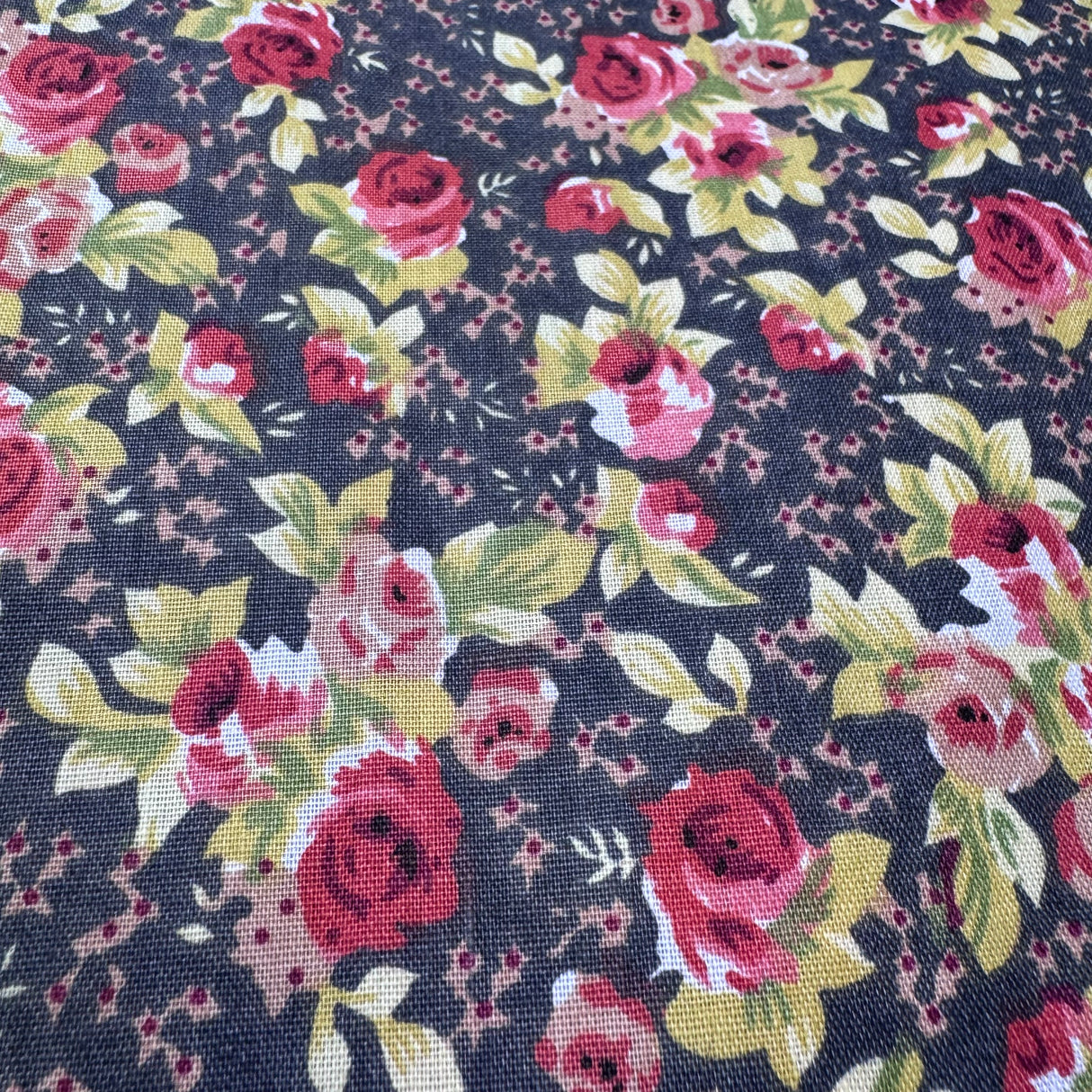 Cotton-Poly Blend Fabric, Vintage Garden Rose Pattern(6 Styles) - By the Yard