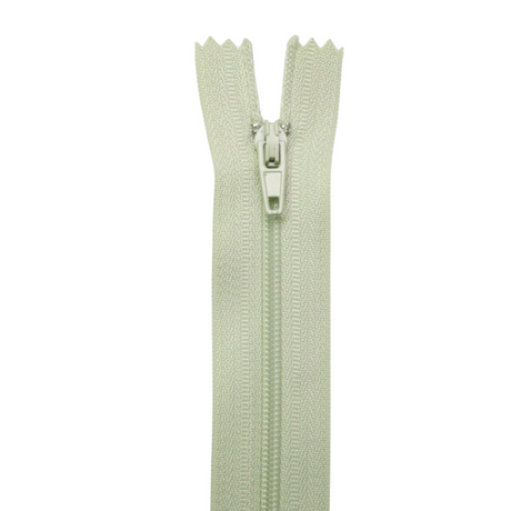 Plastic Normal Zippers: 24", Closed-End, All-Purpose, GREEN Shade