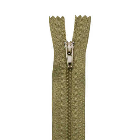 Plastic Normal Zippers: 24", Closed-End, All-Purpose, GREEN Shade